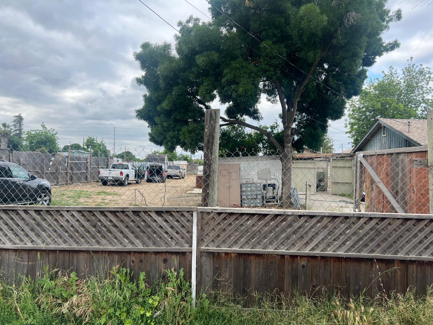 321 Olivero Rd, Modesto, CA 95358