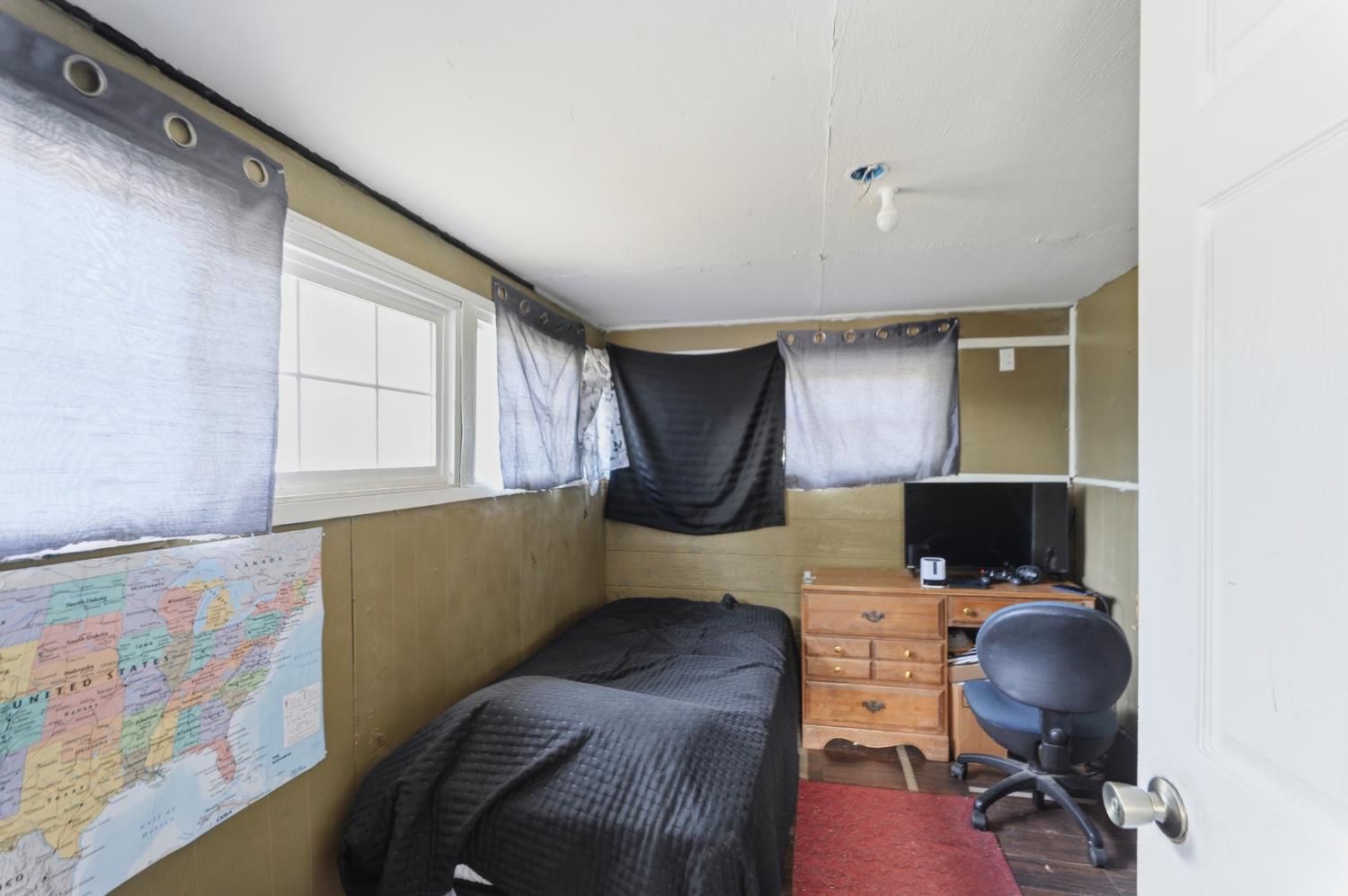 1820 E 23rd St, Merced, CA 95340
