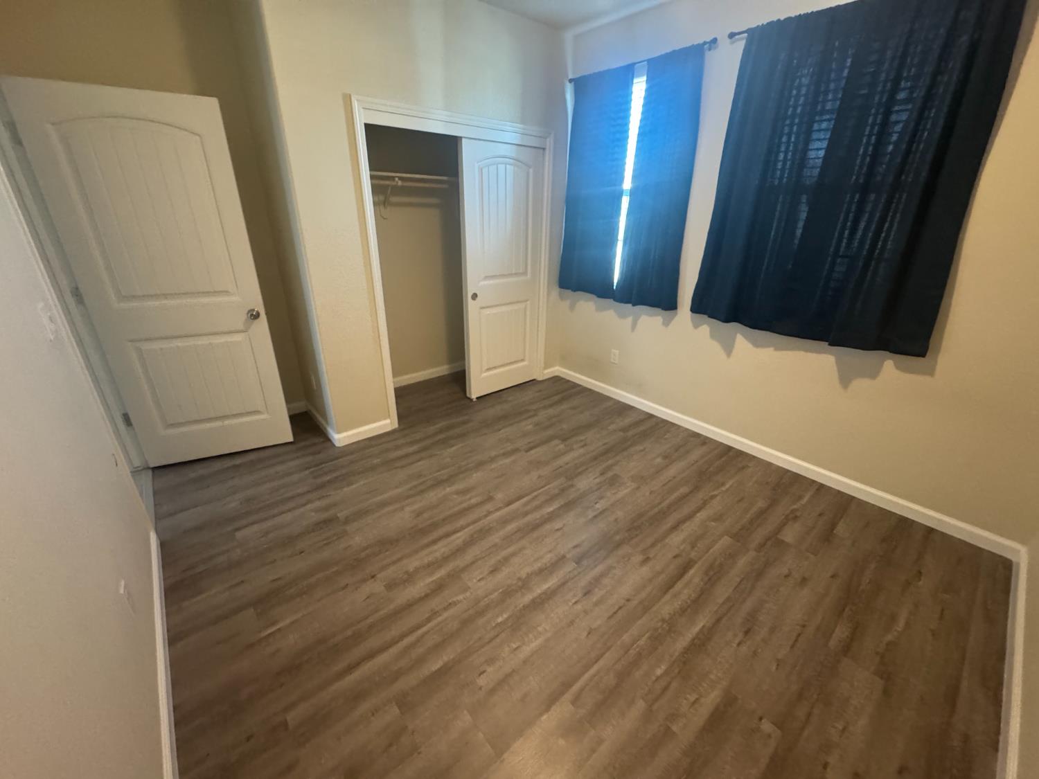 651 Pinelli Dr, Los Banos, CA 93635