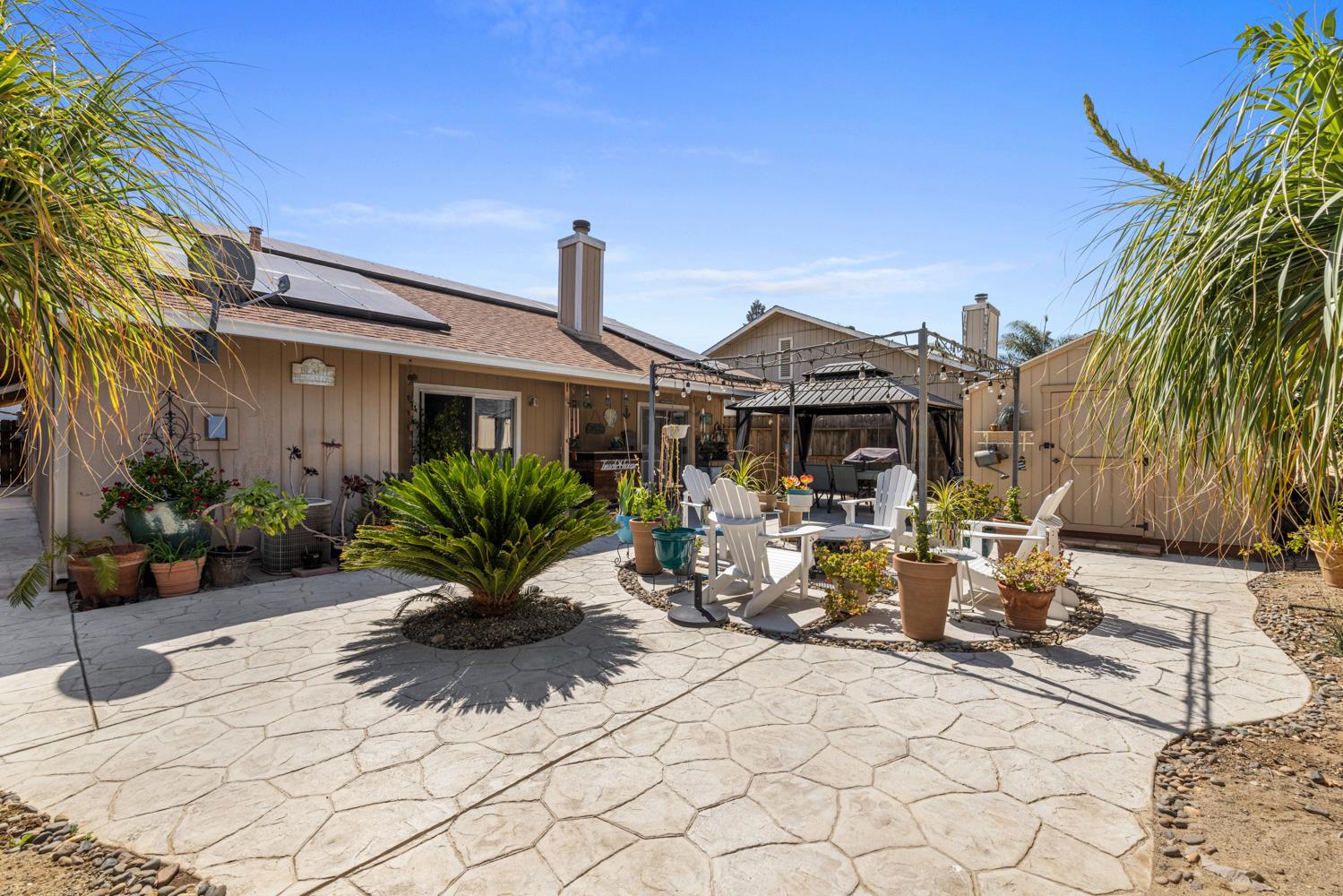 1121 Raymond Dr, Modesto, CA 95351