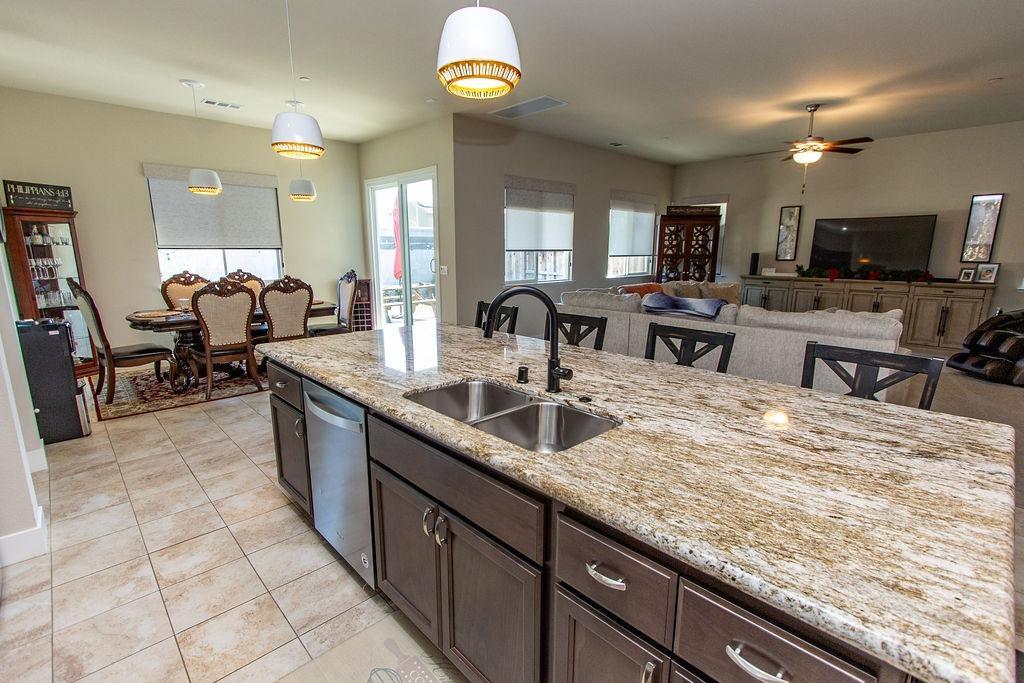 2354 Ruthie Ave, Manteca, CA 95337