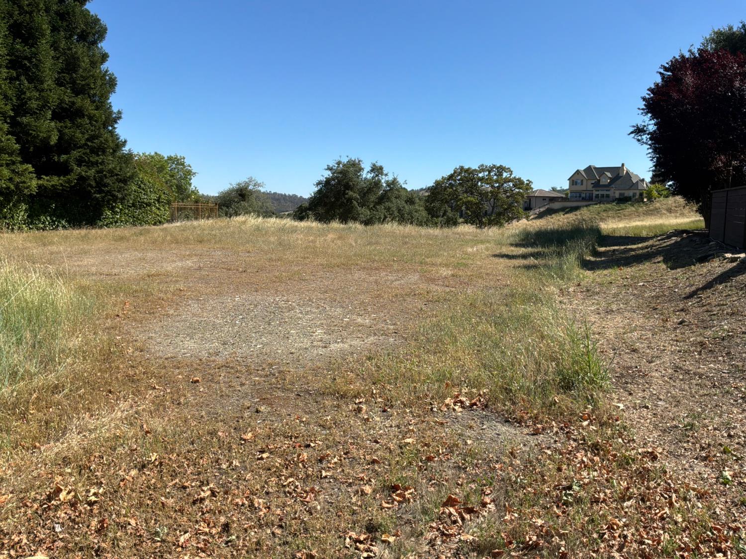 2196 Oak Creek Dr, Copperopolis, CA 95228