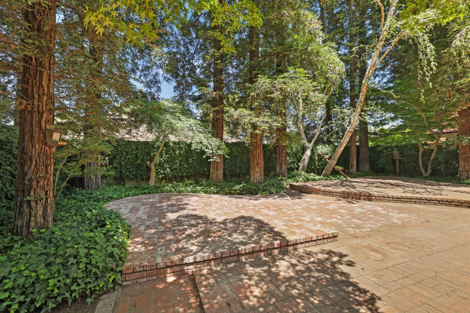 2505 Raliegh Ct, Turlock, CA 95382