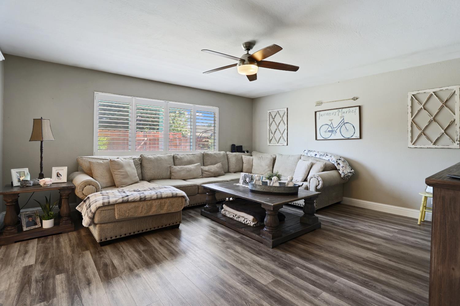 1980 Clemson Ct, Turlock, CA 95382