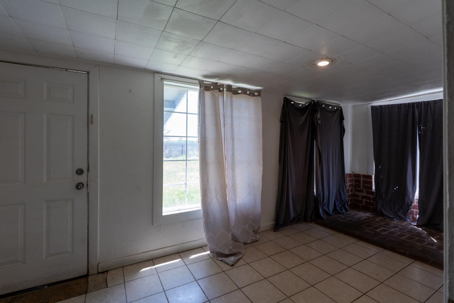 7251 Plainsburg Rd, Le Grand, CA 95333