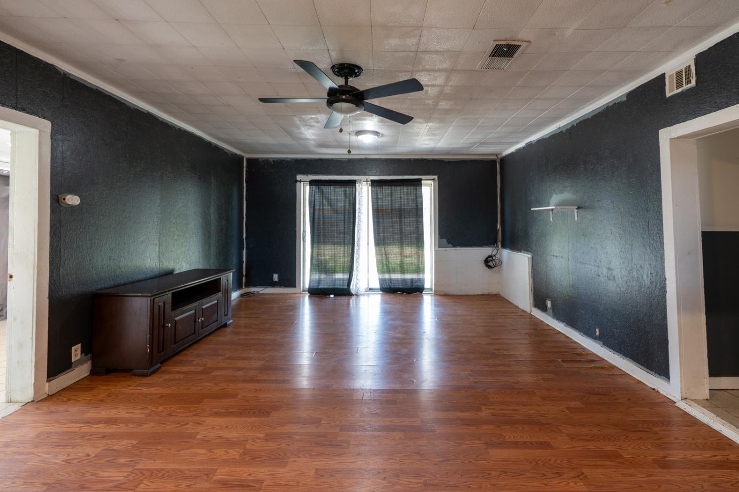 7251 Plainsburg Rd, Le Grand, CA 95333