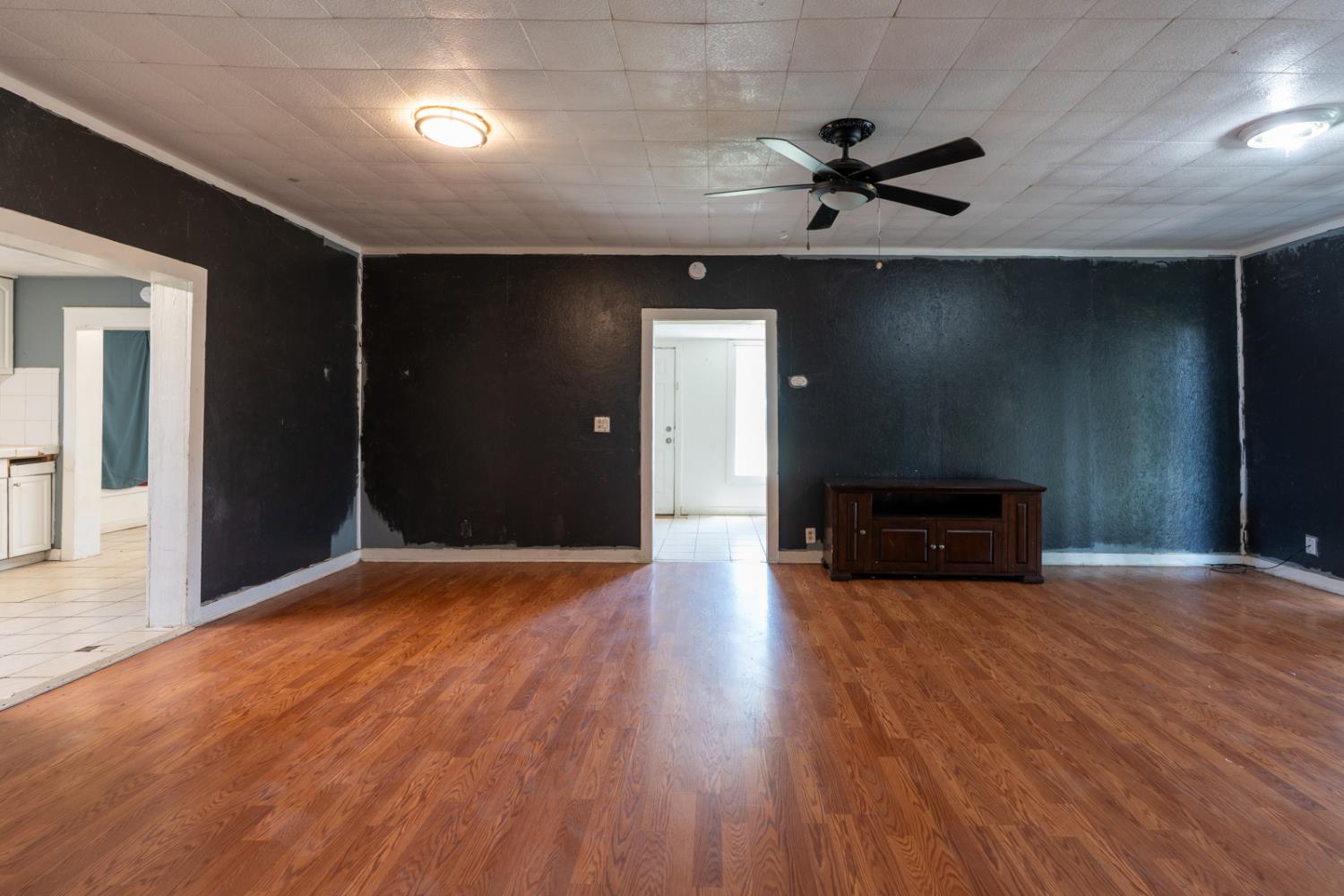 7251 Plainsburg Rd, Le Grand, CA 95333