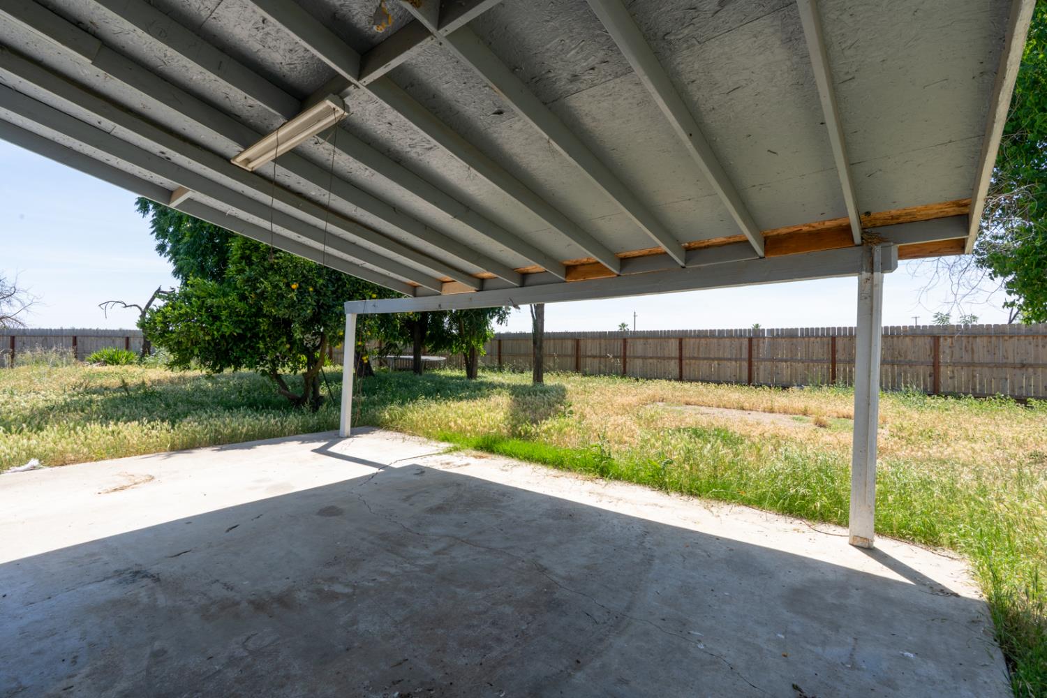 7251 Plainsburg Rd, Le Grand, CA 95333