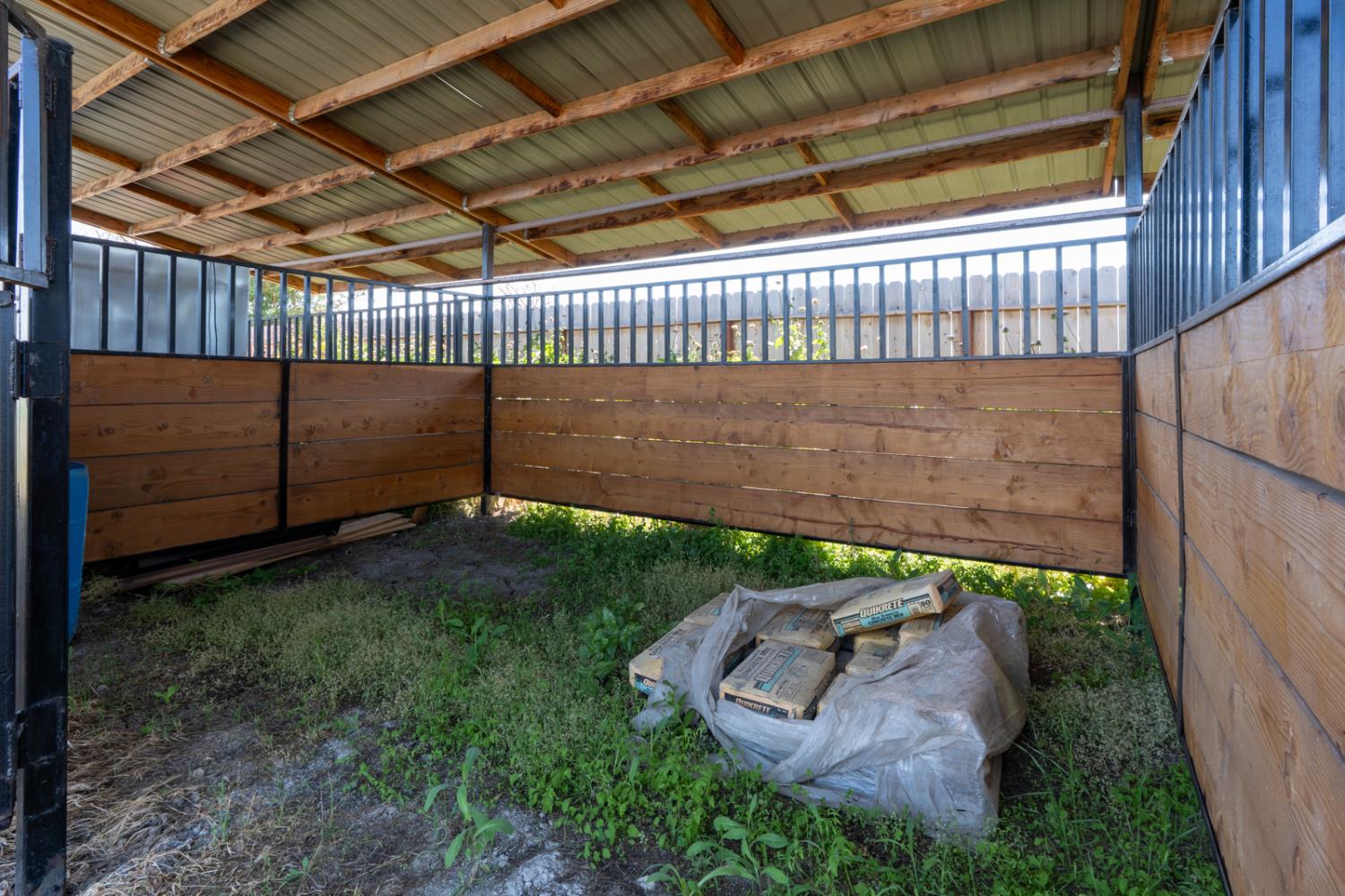 7251 Plainsburg Rd, Le Grand, CA 95333