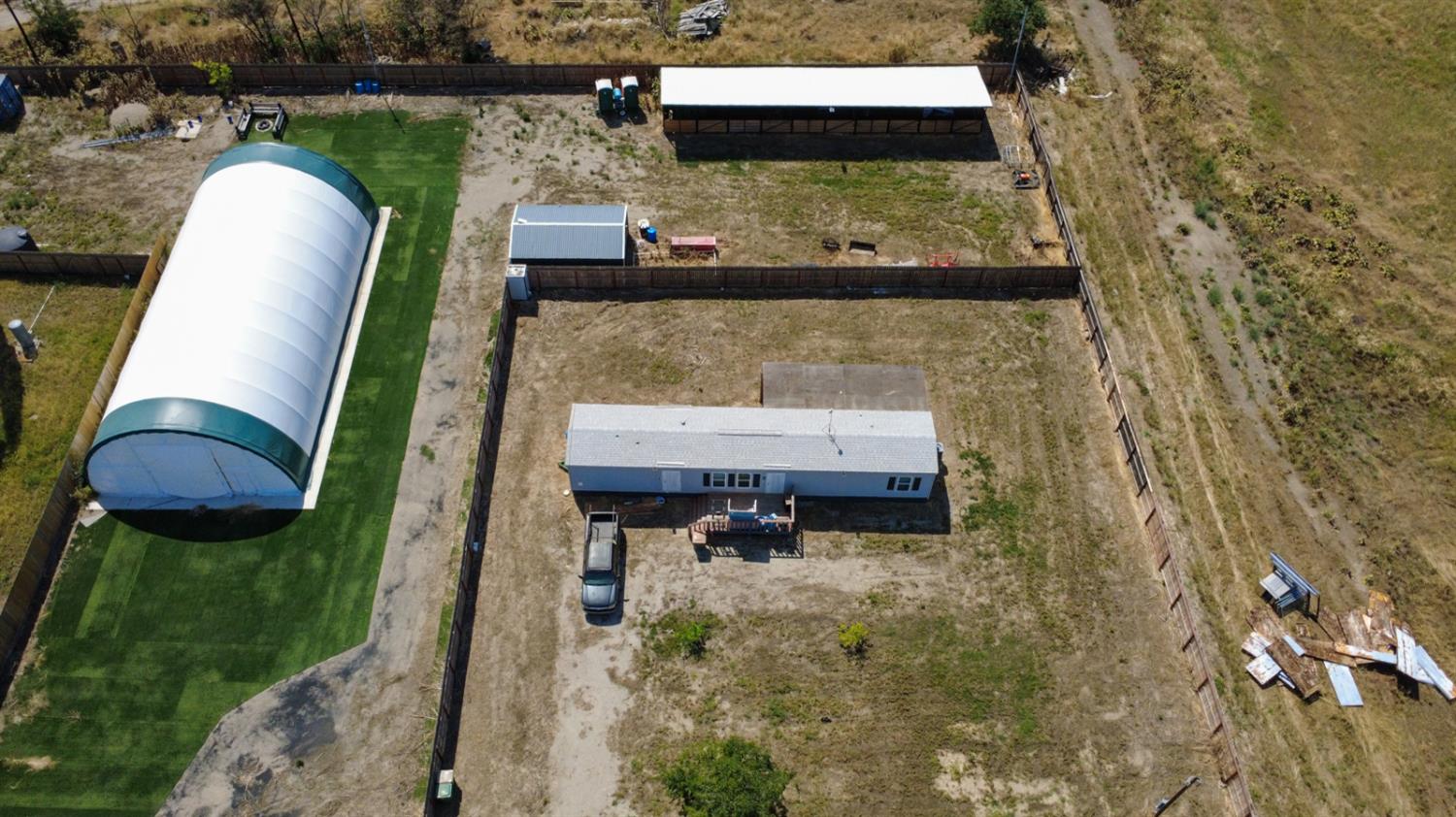 7251 Plainsburg Rd, Le Grand, CA 95333