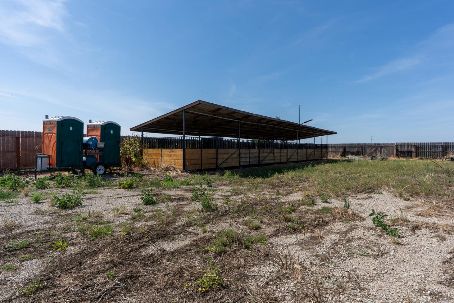 7251 Plainsburg Rd, Le Grand, CA 95333