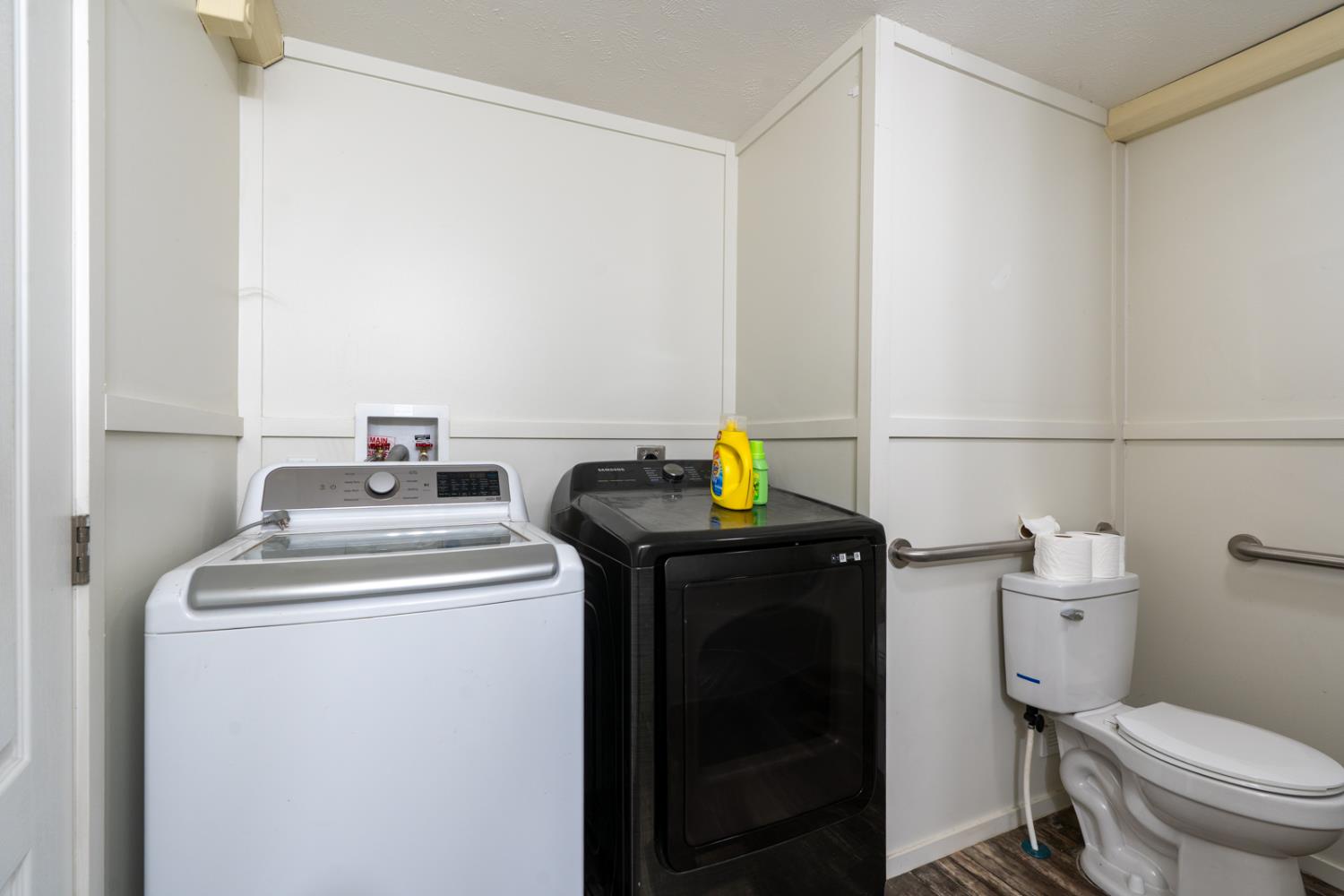 7251 Plainsburg Rd, Le Grand, CA 95333