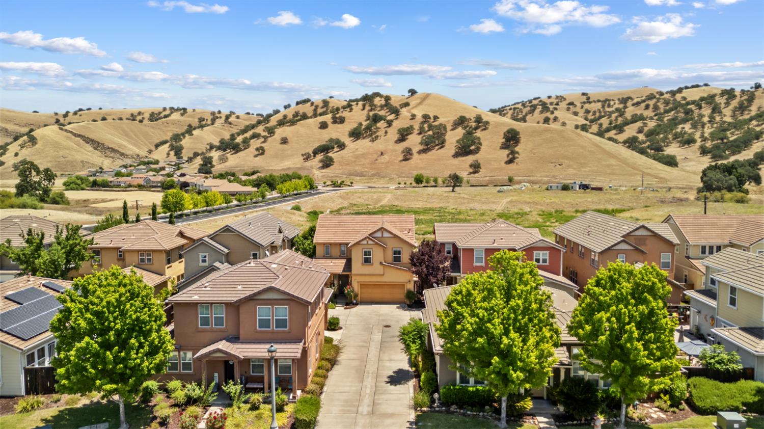 9379 Vintner Cir, Patterson, CA 95363
