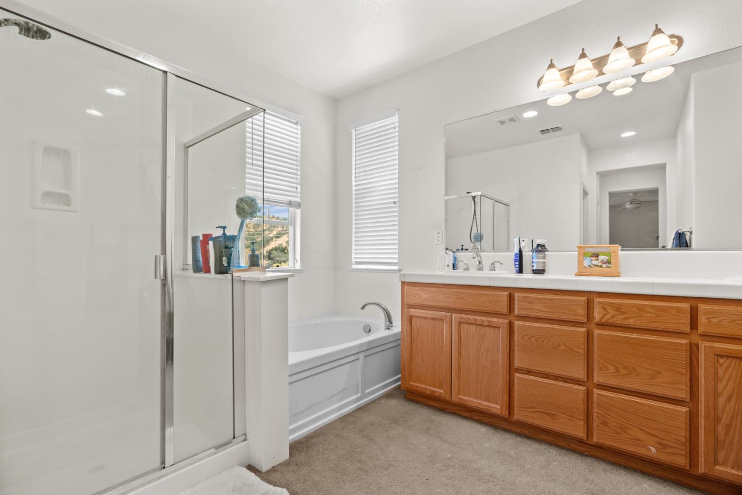 9379 Vintner Cir, Patterson, CA 95363