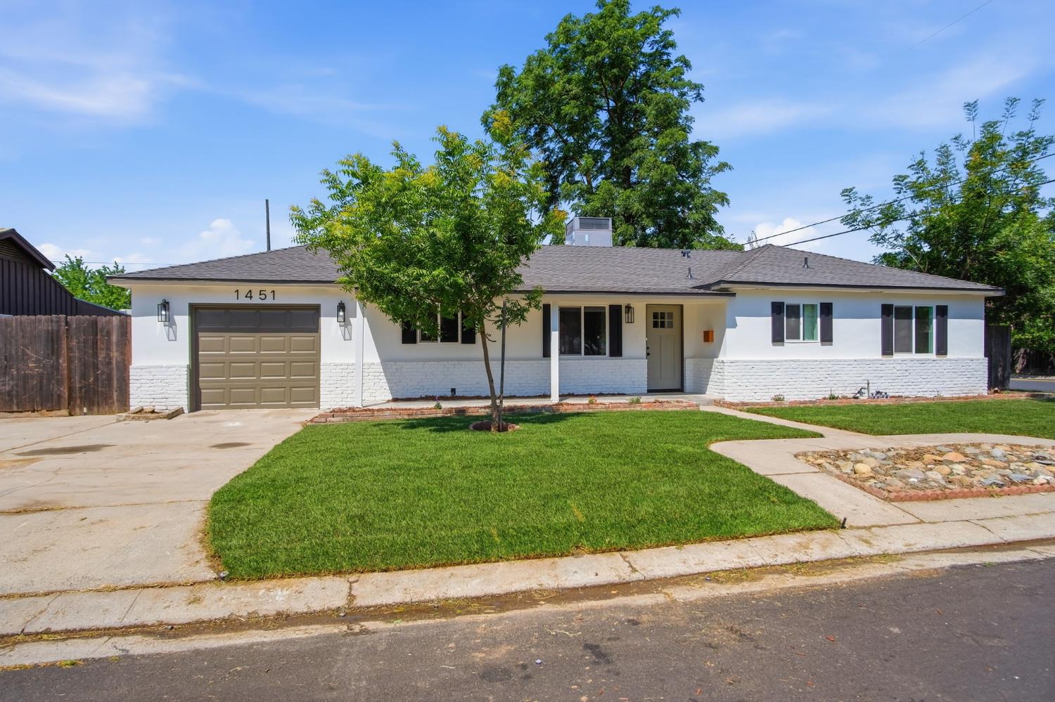 1451 Kent Way, Modesto, CA 95355