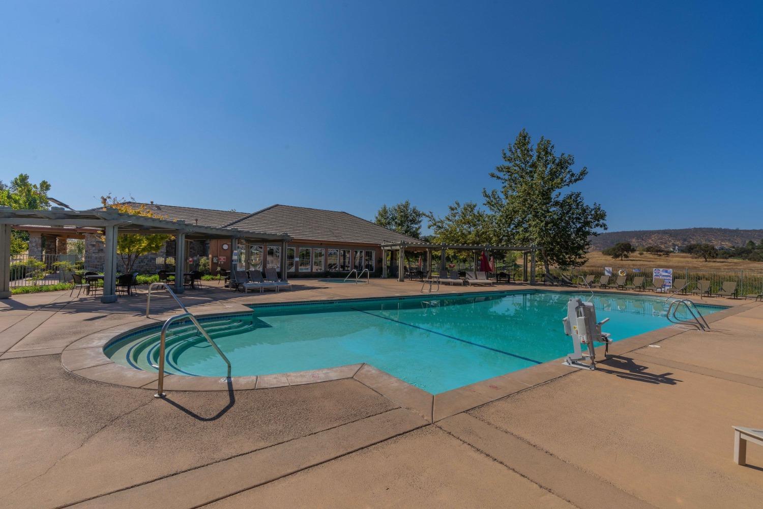 340 Hawkridge Rd, Copperopolis, CA 95228