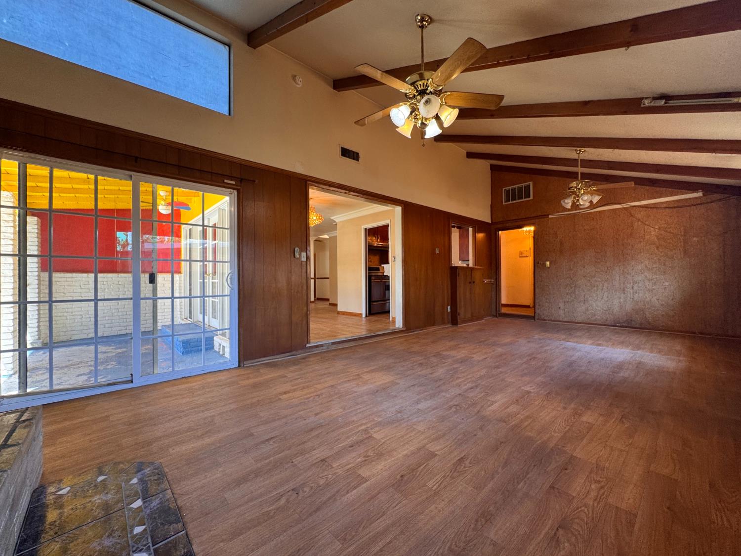 1422 Oakwood Dr, Modesto, CA 95350
