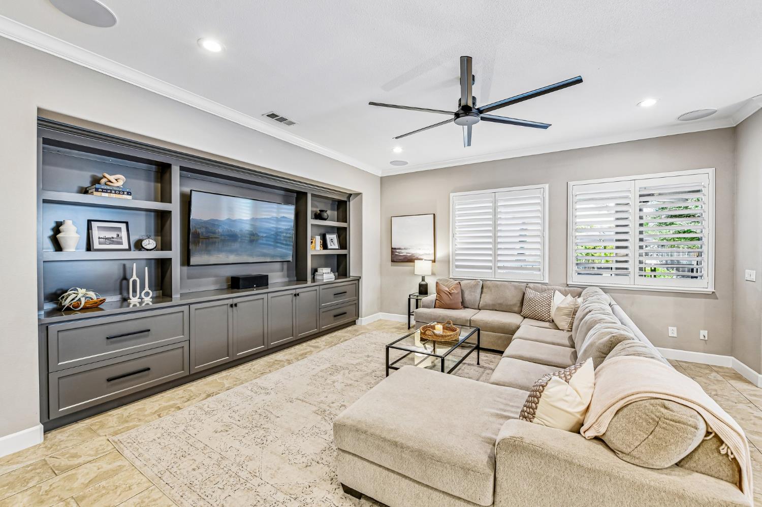 2423 Finchwood Landing Ln, Manteca, CA 95336