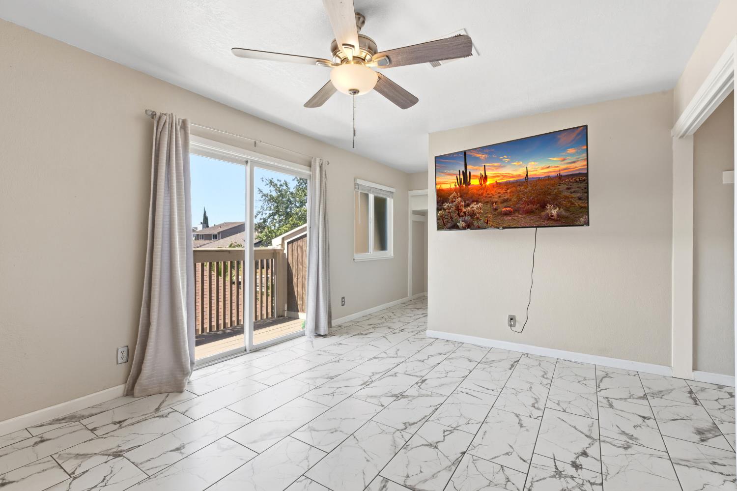 2901 Alphonse Dr, Ceres, CA 95307