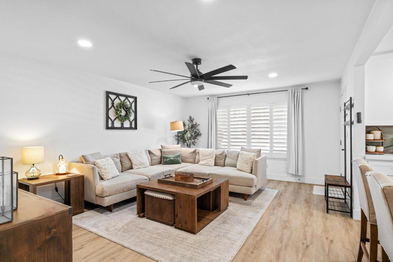 346 Oregon St, Ripon, CA 95366