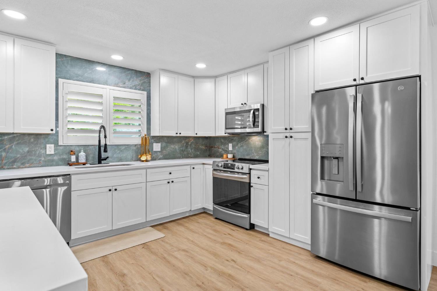 346 Oregon St, Ripon, CA 95366
