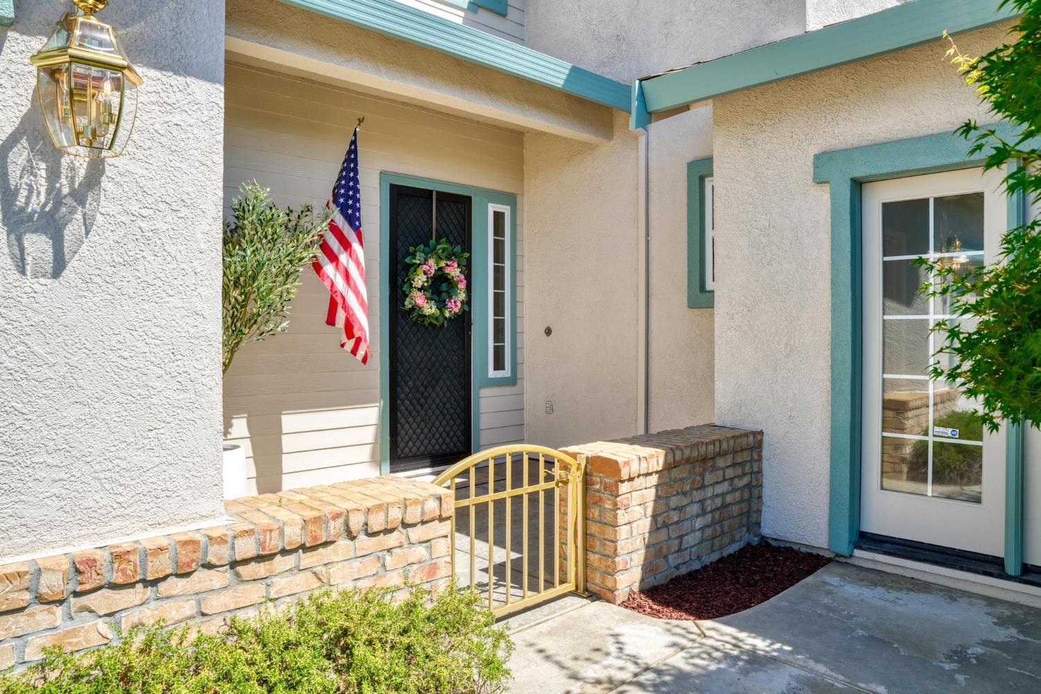 426 S Highland Ave, Ripon, CA 95366