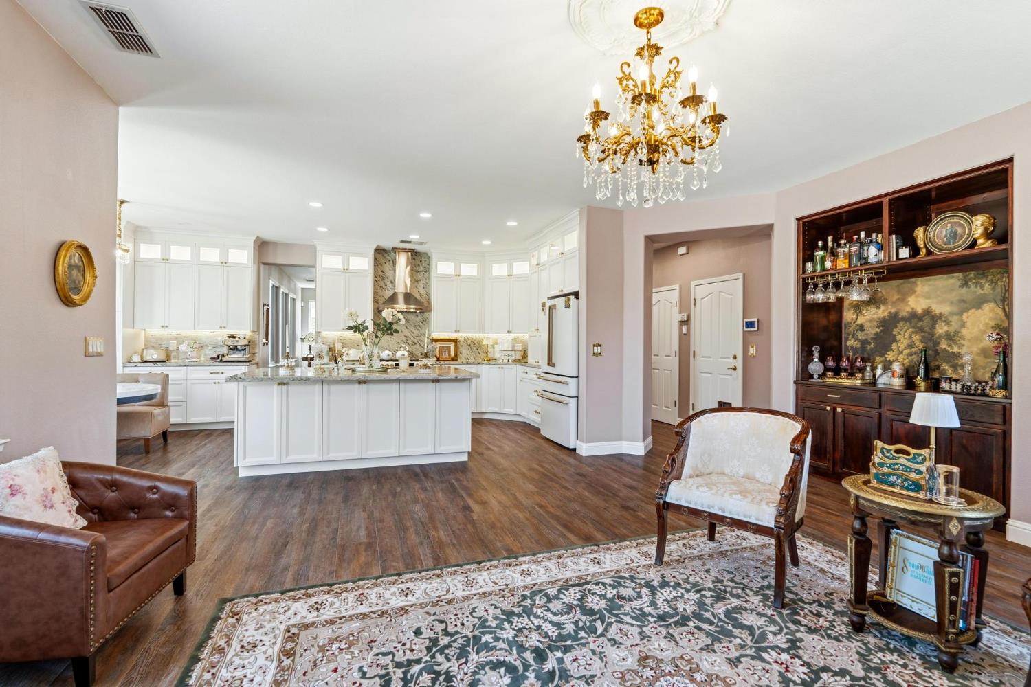 426 S Highland Ave, Ripon, CA 95366
