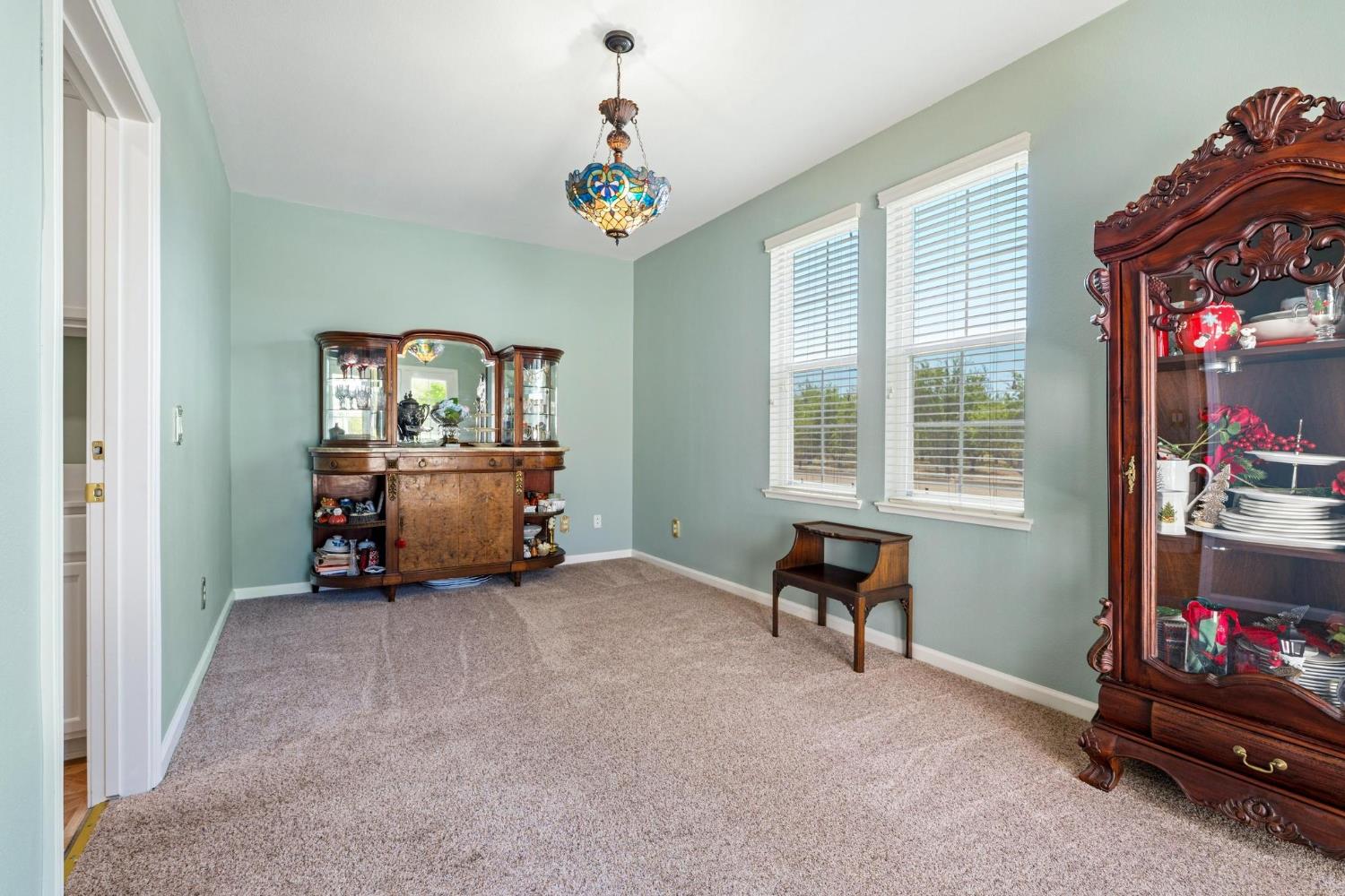 426 S Highland Ave, Ripon, CA 95366