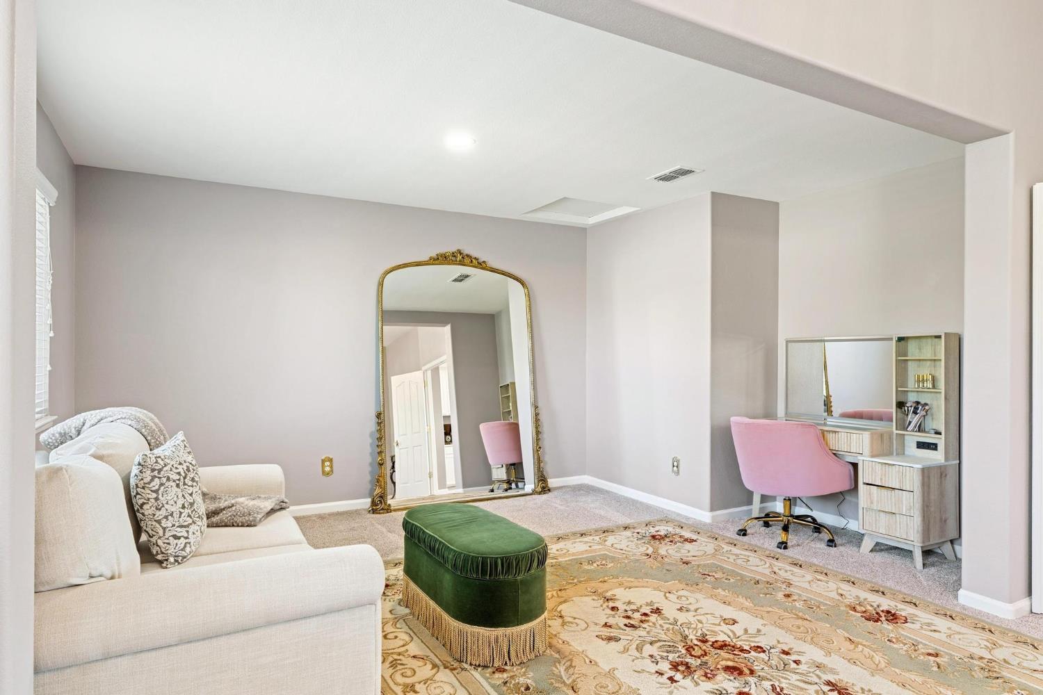 426 S Highland Ave, Ripon, CA 95366