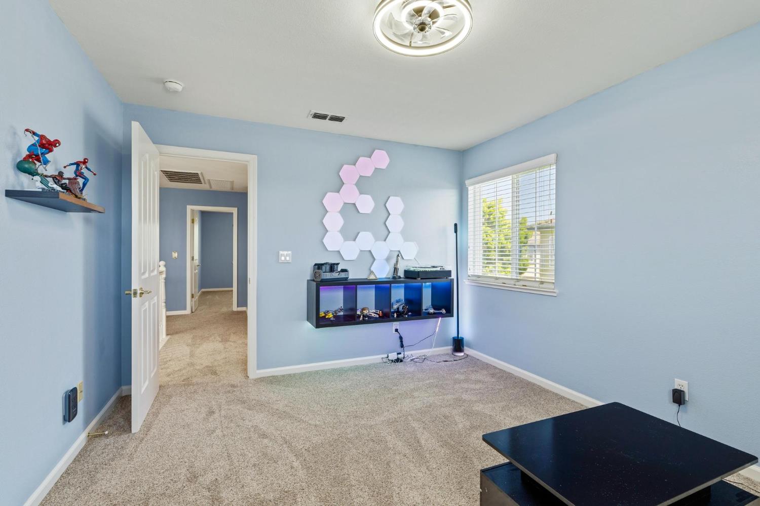 426 S Highland Ave, Ripon, CA 95366