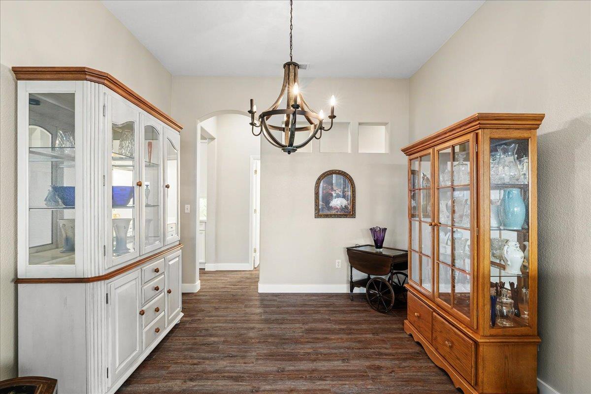 1356 Cindy Dr, Oakdale, CA 95361