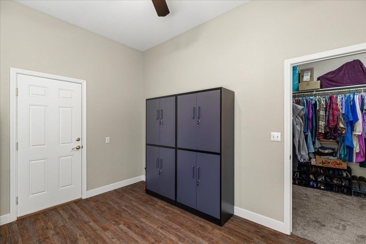 1356 Cindy Dr, Oakdale, CA 95361