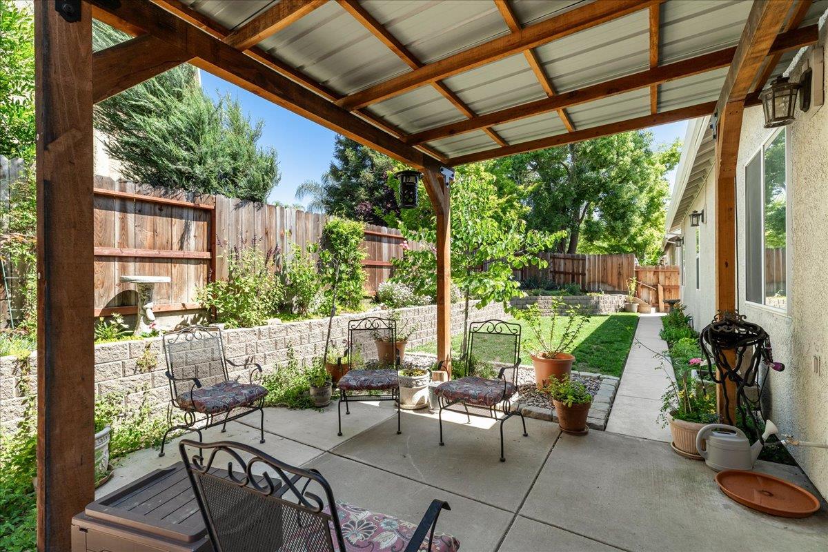 1356 Cindy Dr, Oakdale, CA 95361