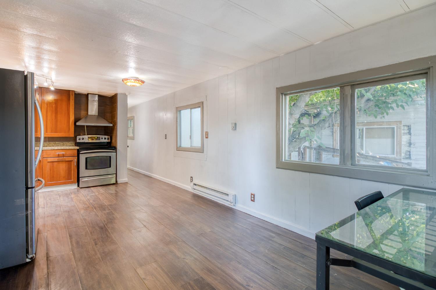 433 S 7th St #99, Modesto, CA 95351