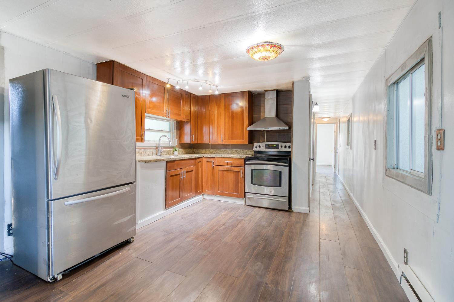 433 S 7th St #99, Modesto, CA 95351