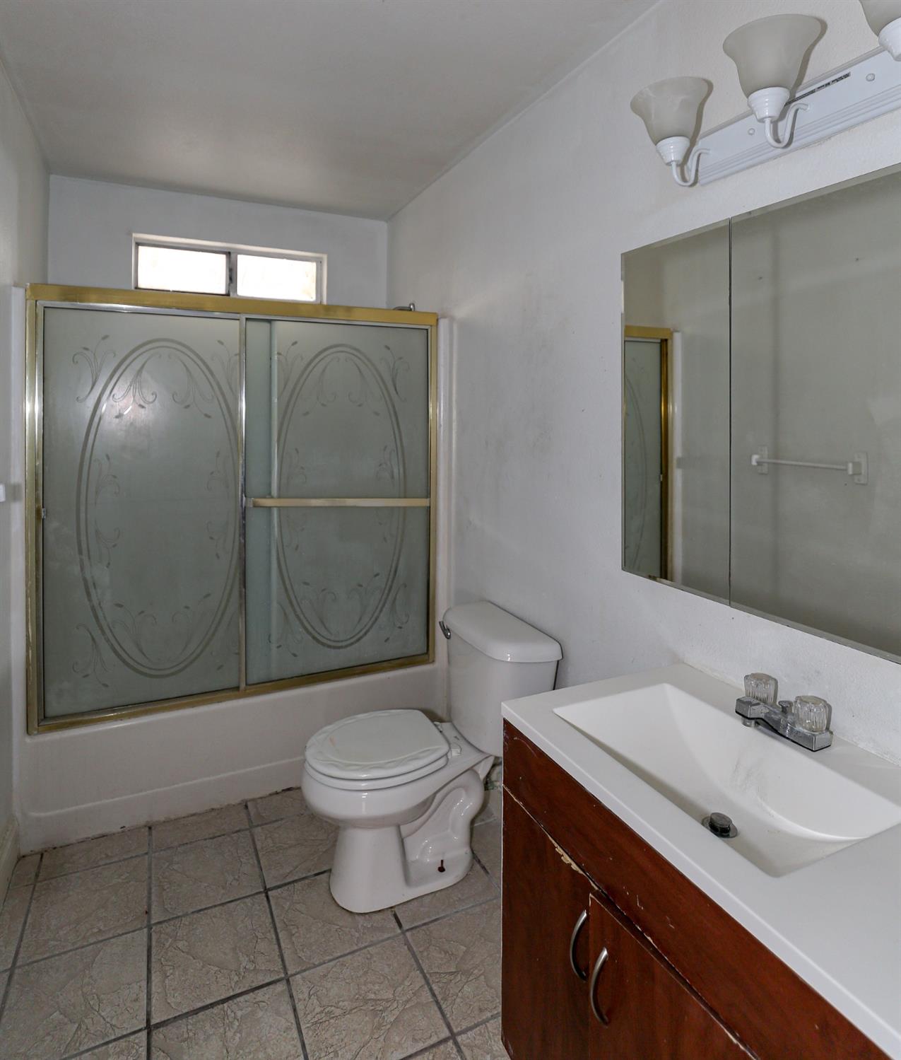 268 E 10TH, Merced, CA 95341