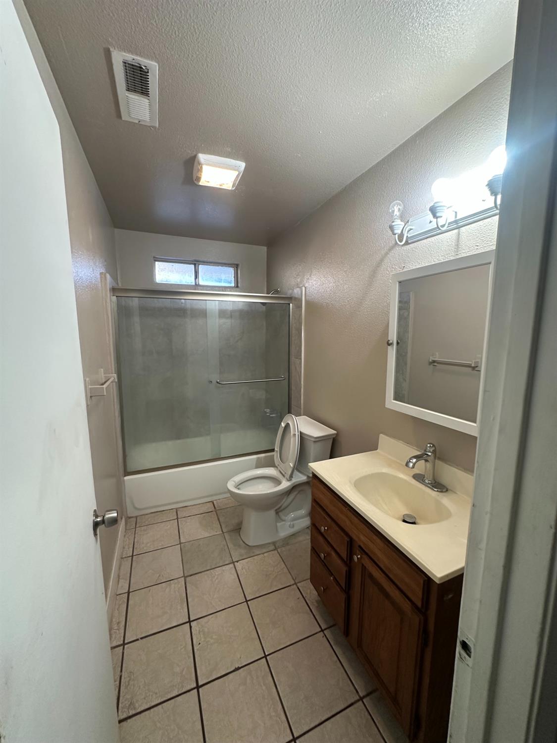 268 E 10TH, Merced, CA 95341
