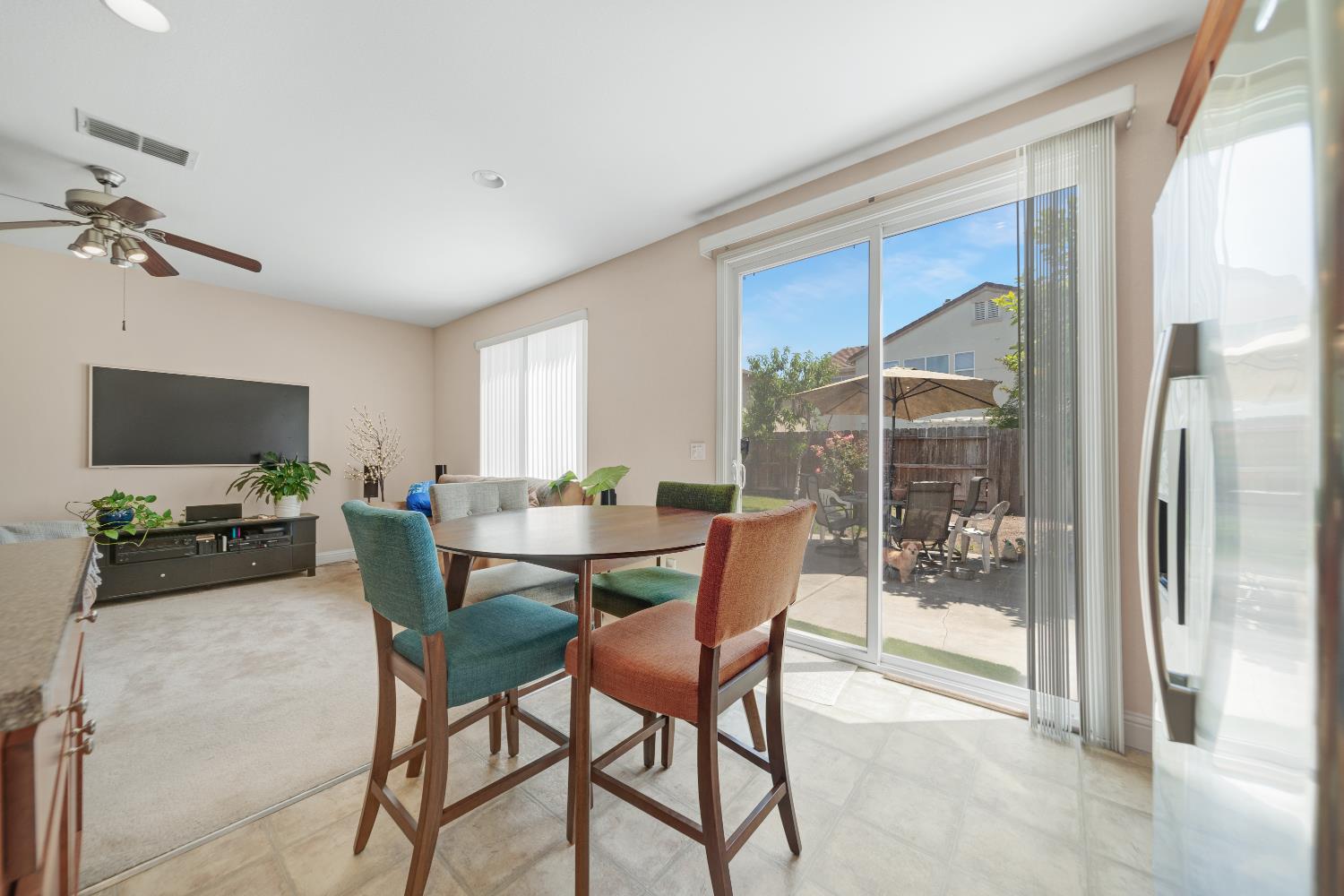 3120 Queens Gate Ln, Modesto, CA 95355