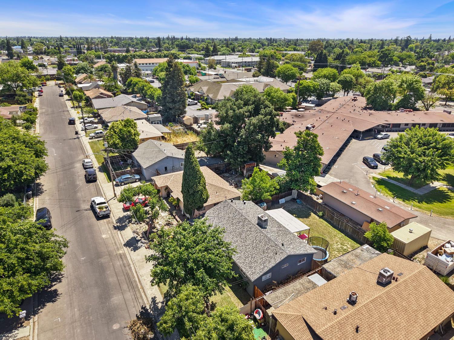 152 Drake Ave, Modesto, CA 95350