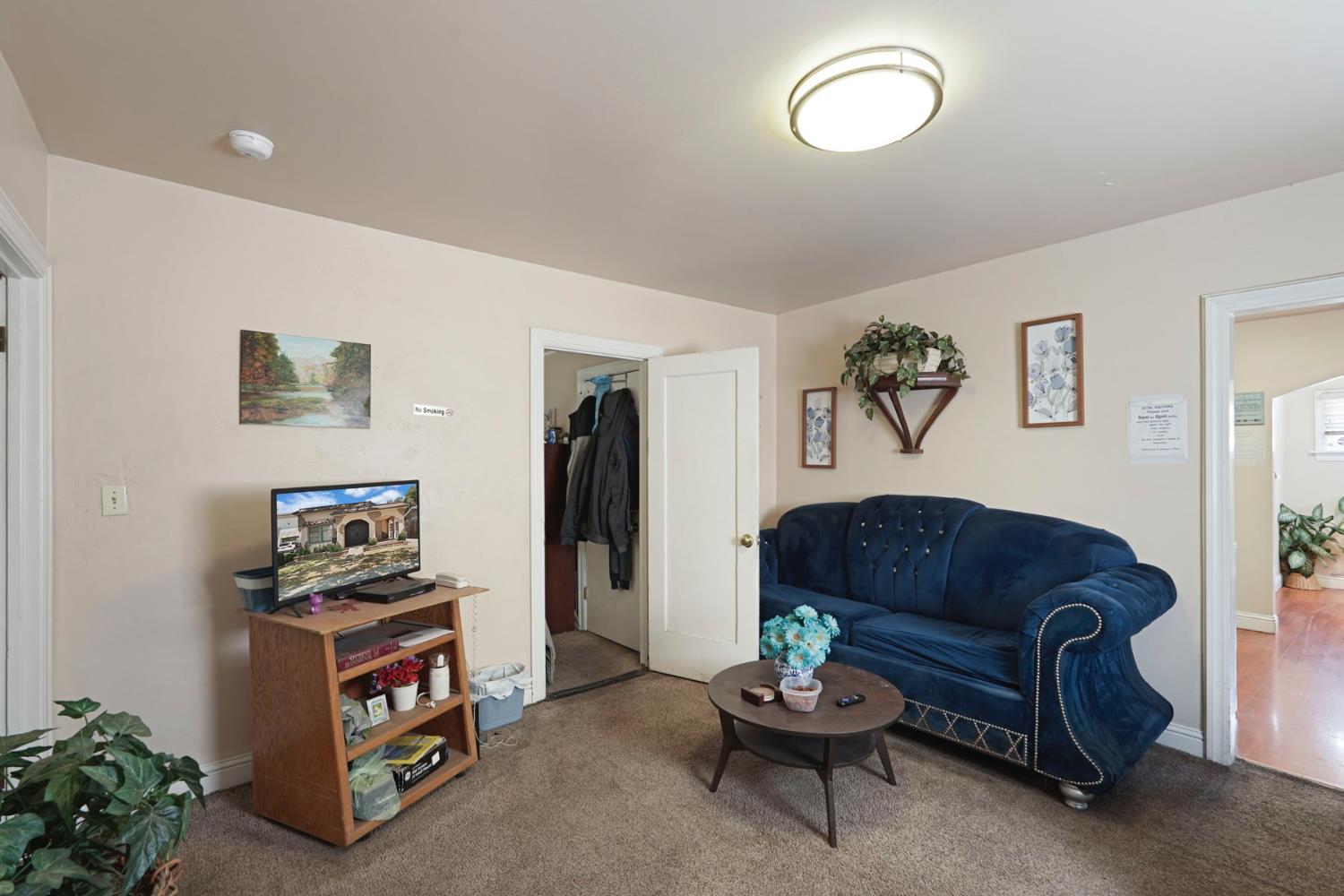 1006 6th St, Modesto, CA 95354