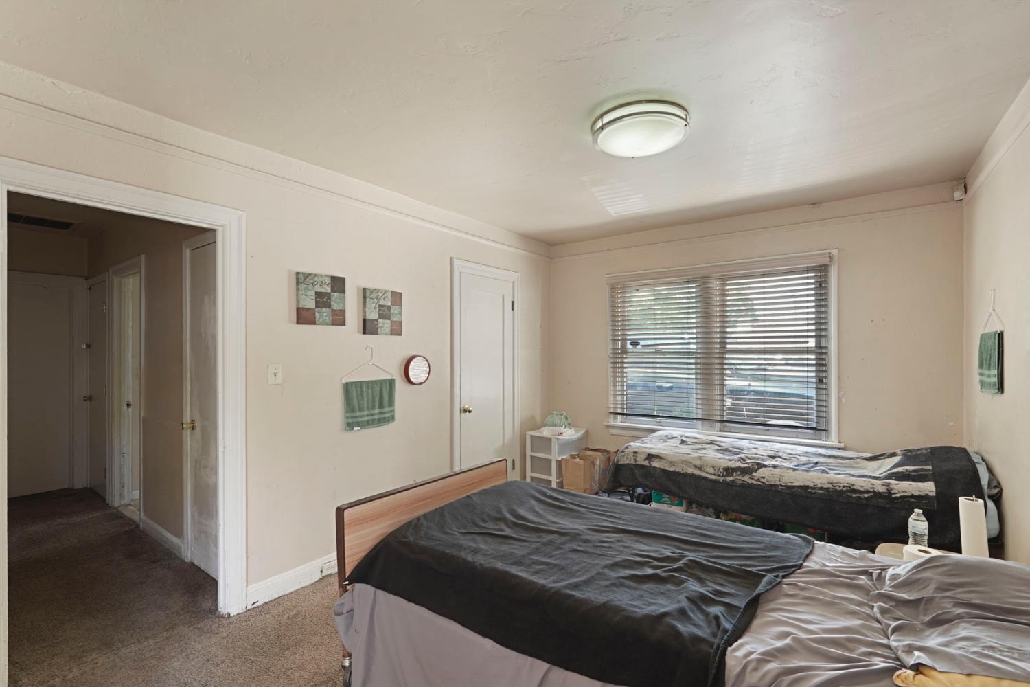 1006 6th St, Modesto, CA 95354