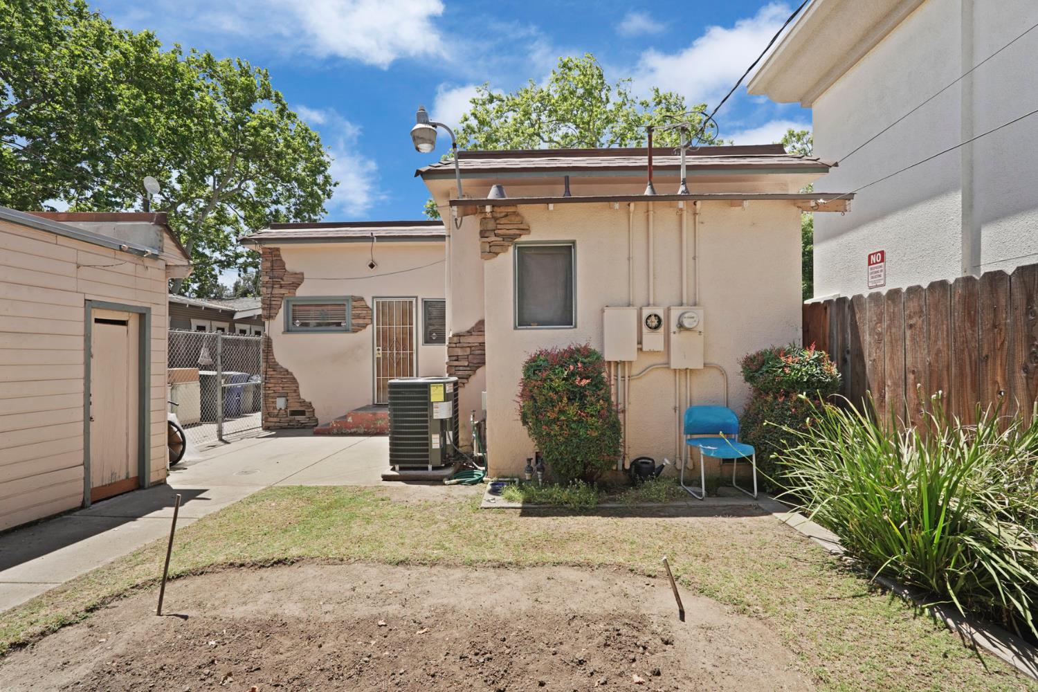 1006 6th St, Modesto, CA 95354