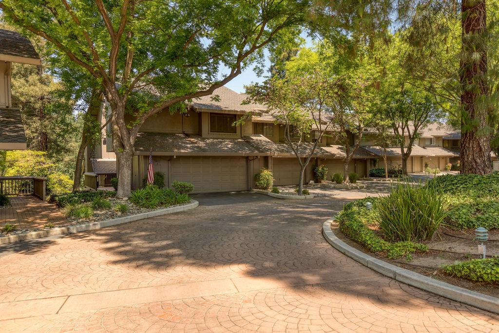 1921 Edgebrook Dr #A, Modesto, CA 95354