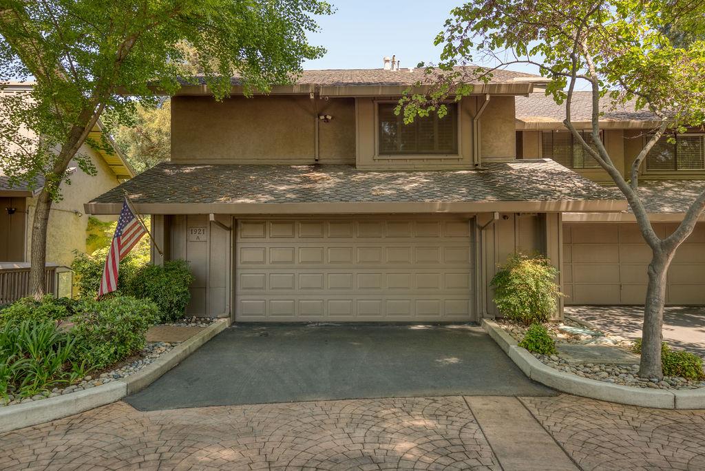 1921 Edgebrook Dr #A, Modesto, CA 95354
