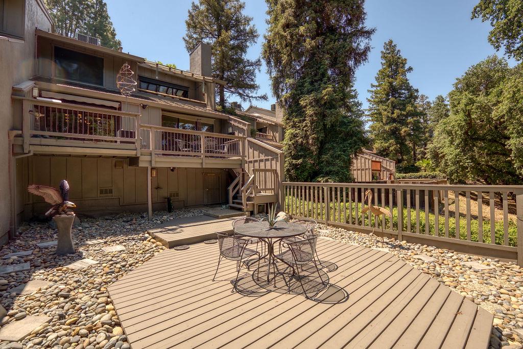1921 Edgebrook Dr #A, Modesto, CA 95354