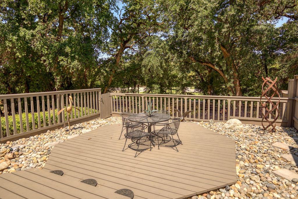 1921 Edgebrook Dr #A, Modesto, CA 95354