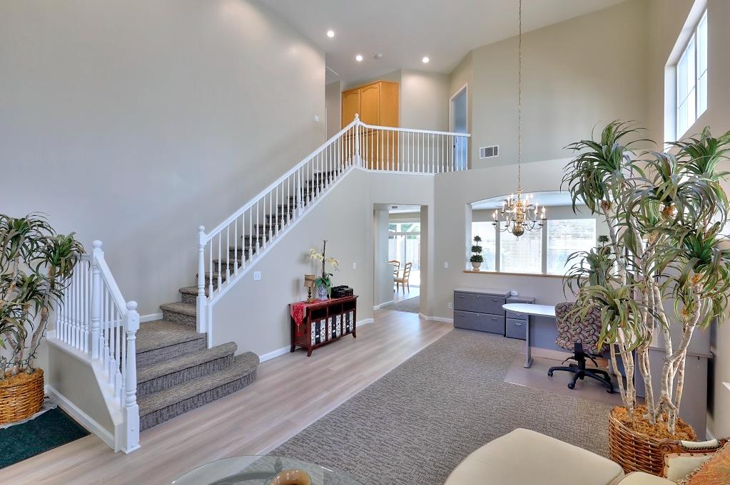 4109 Summerlin Ct, Modesto, CA 95356