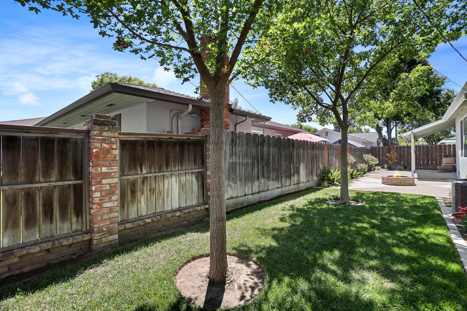 1518 Carverwood Dr, Modesto, CA 95350