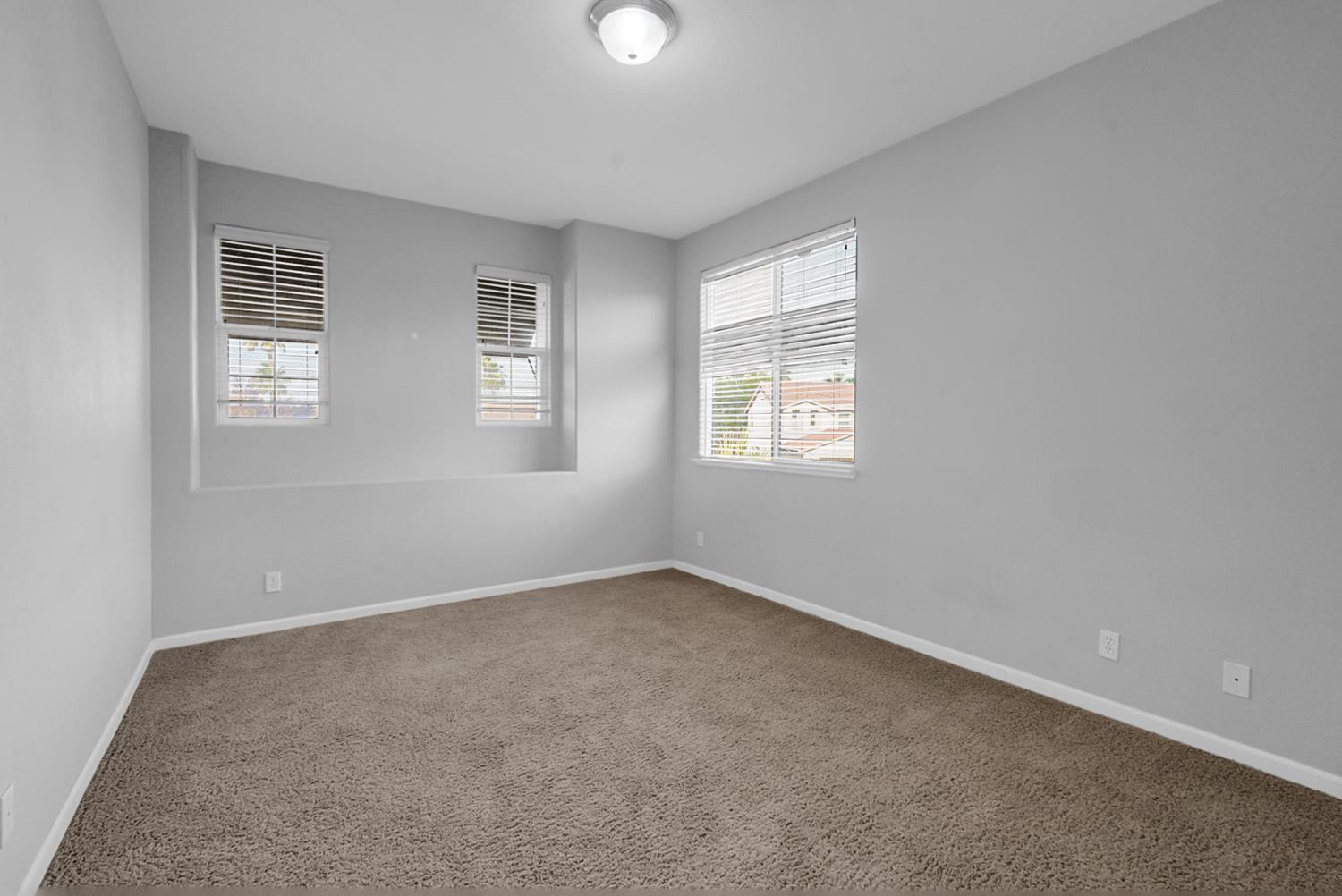 15015 Torrey Pines Cir, Chowchilla, CA 93610