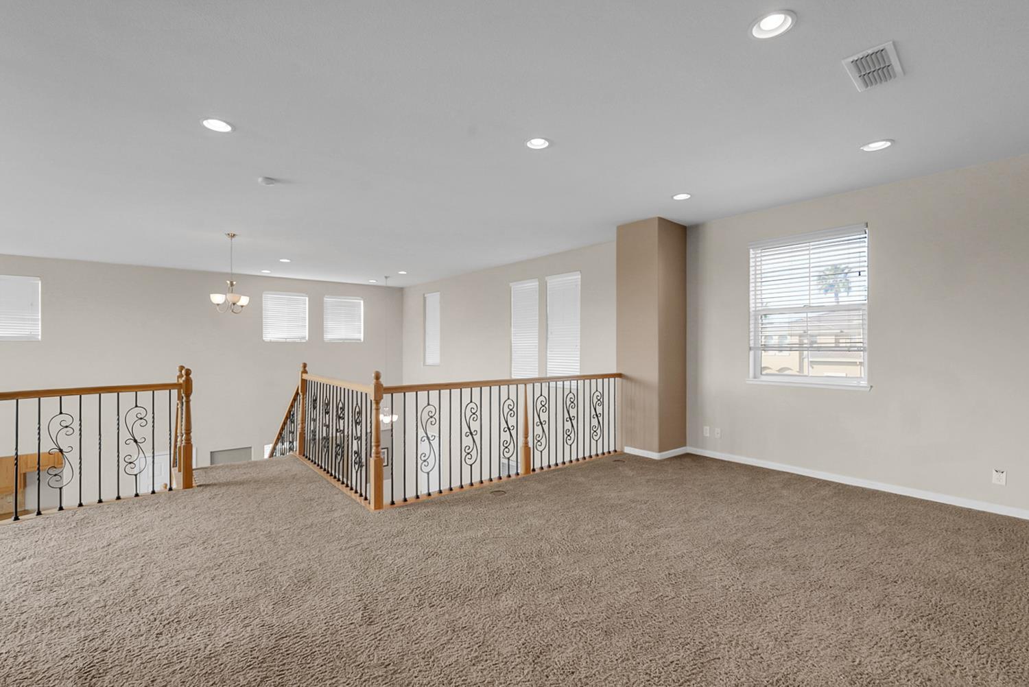 15015 Torrey Pines Cir, Chowchilla, CA 93610